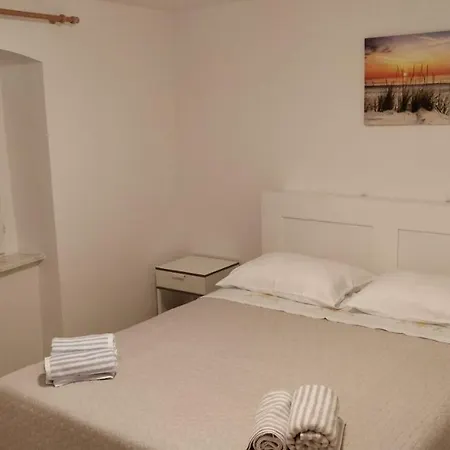 Mirko Apartamento